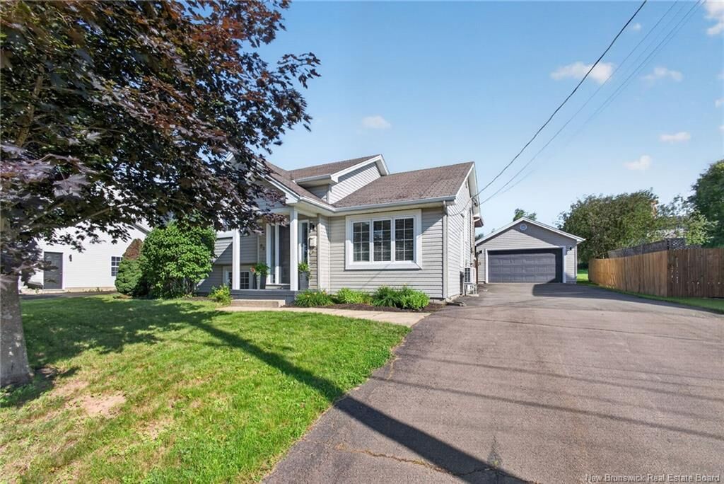 Property Photo:  82 Des Bouleaux Crescent  NB E1A 7X8 