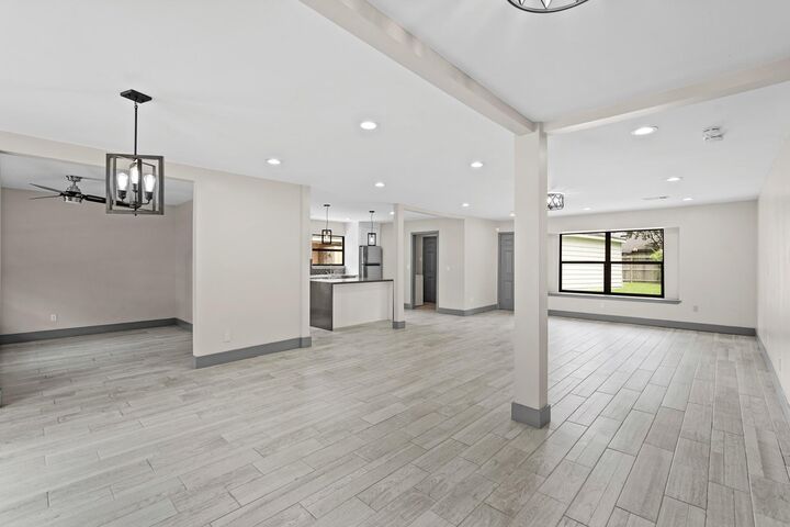 Property Photo: 5522 Braesvalley Drive TX 77096