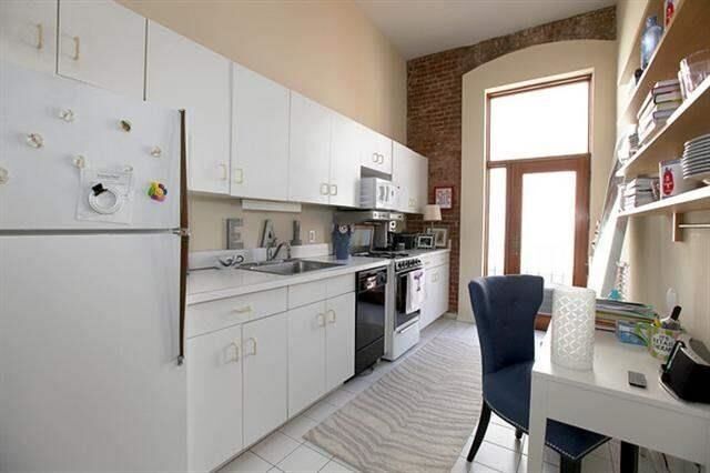 Property Photo:  1015 Grand St 4F  NJ 07030 