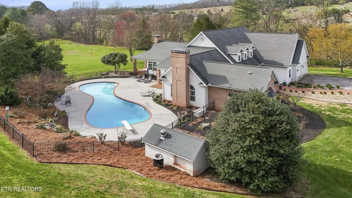 Property Photo:  2740 McCammon Rd  TN 37853 