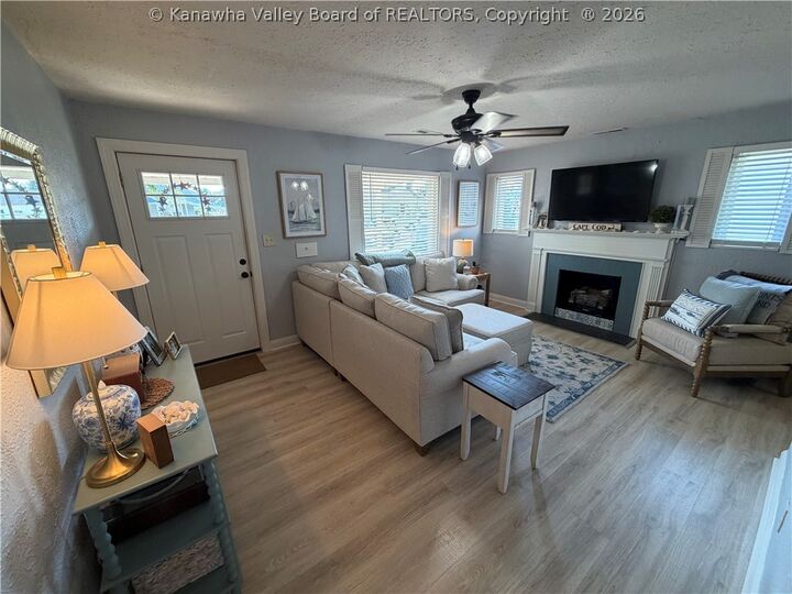 Property Photo:  410 California Street  WV 25504 