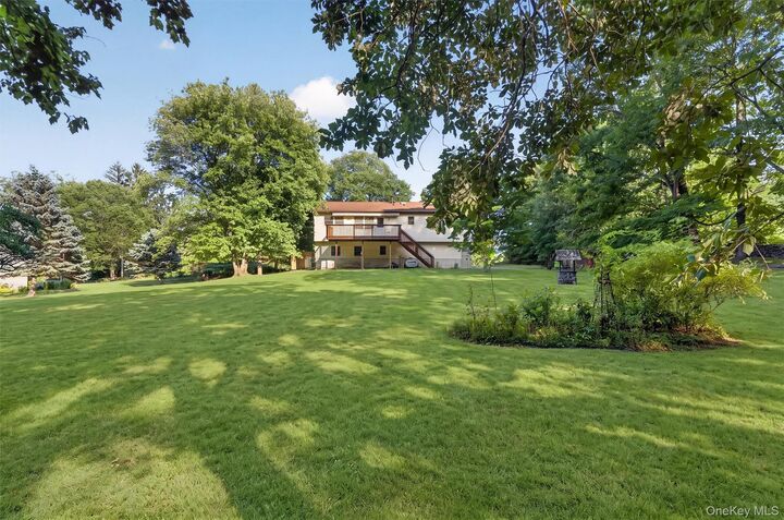 Property Photo:  33 Seaman Road  NY 10919 