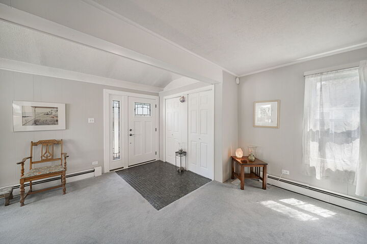 Property Photo:  1329 Henry Avenue  IL 60016 