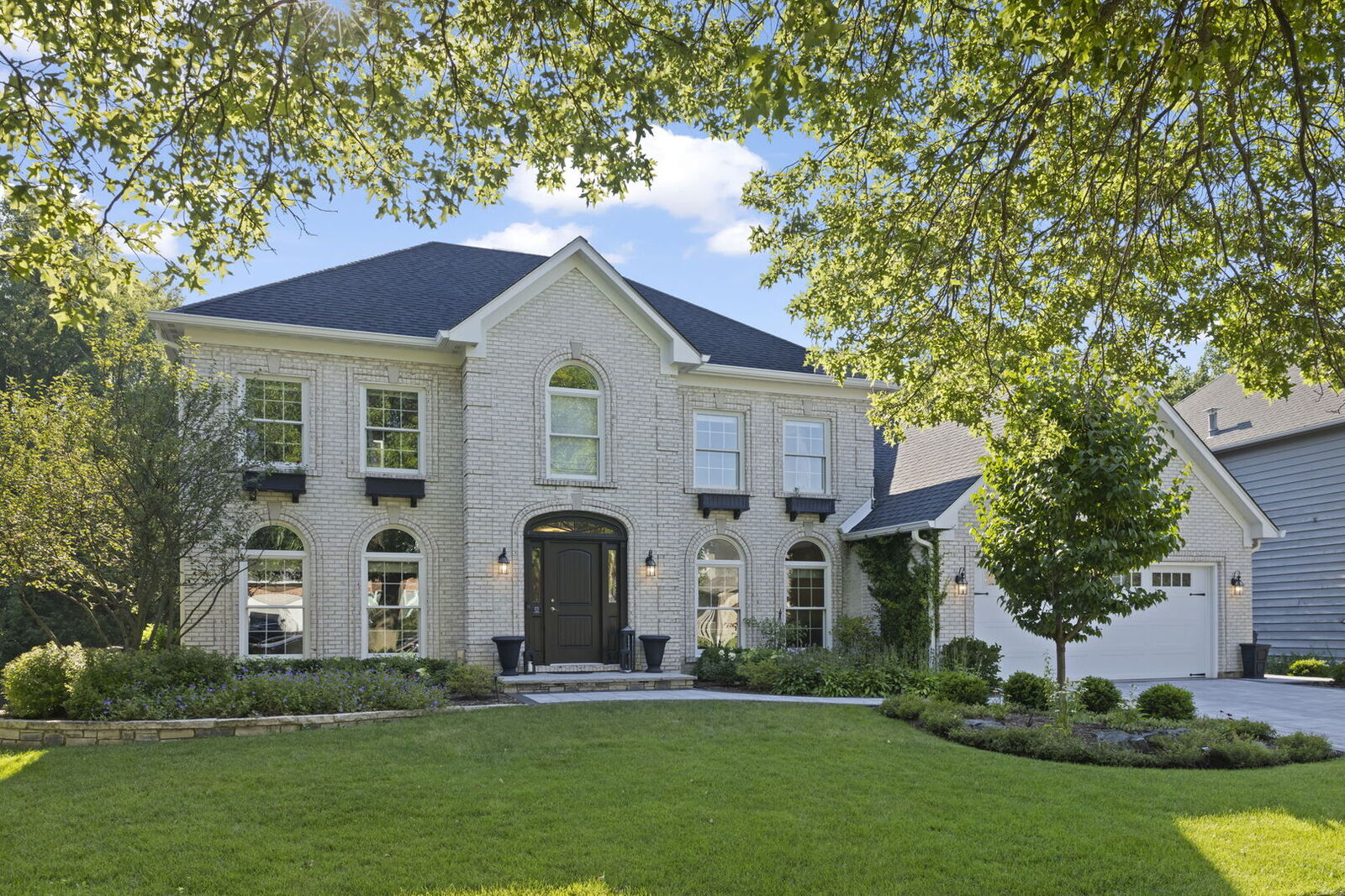Property Photo: 2265 River Woods Drive IL 60565