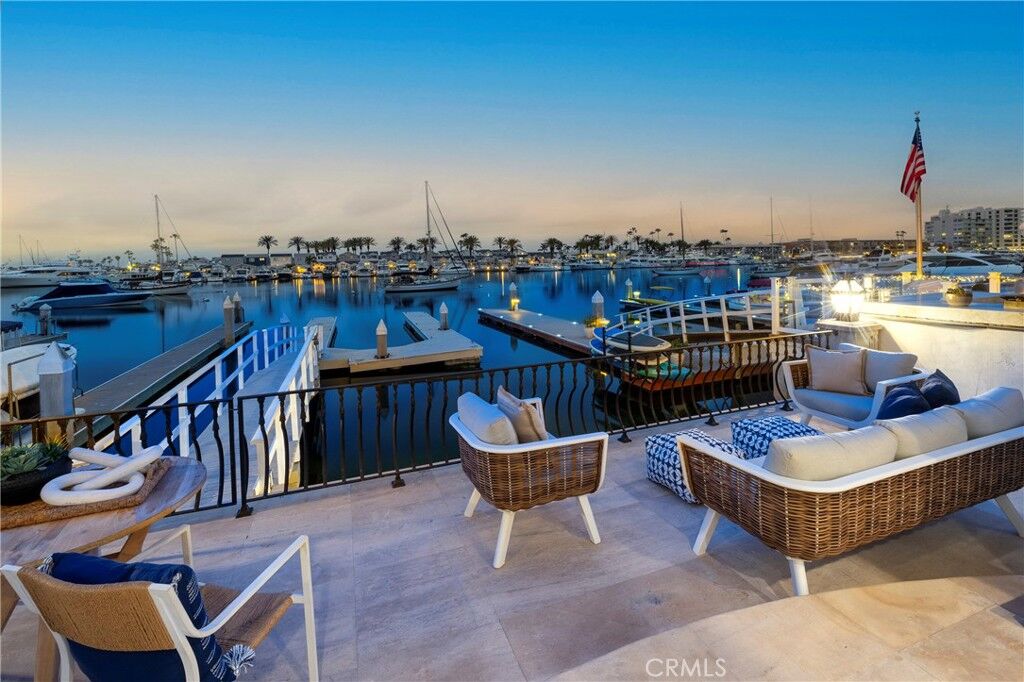 Property Photo: 339 Via Lido Soud CA 92663