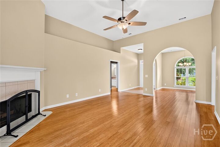 Property Photo:  305 Silver Brook Circle  GA 31322 