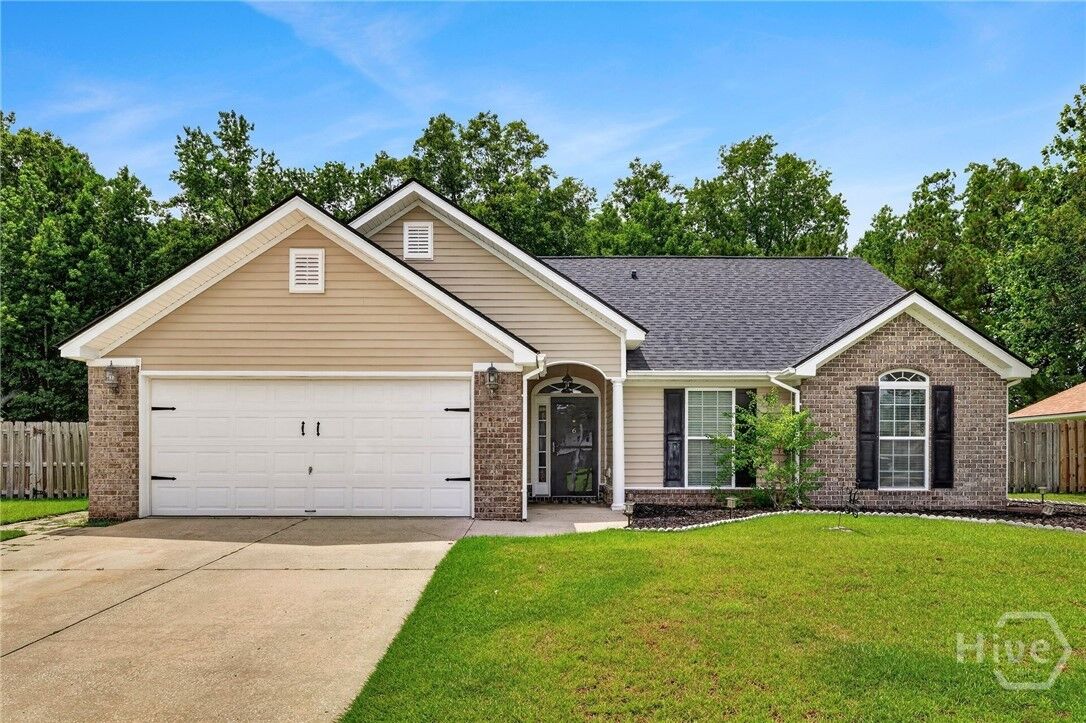 Property Photo: 6 Fieldstone Court GA 31419