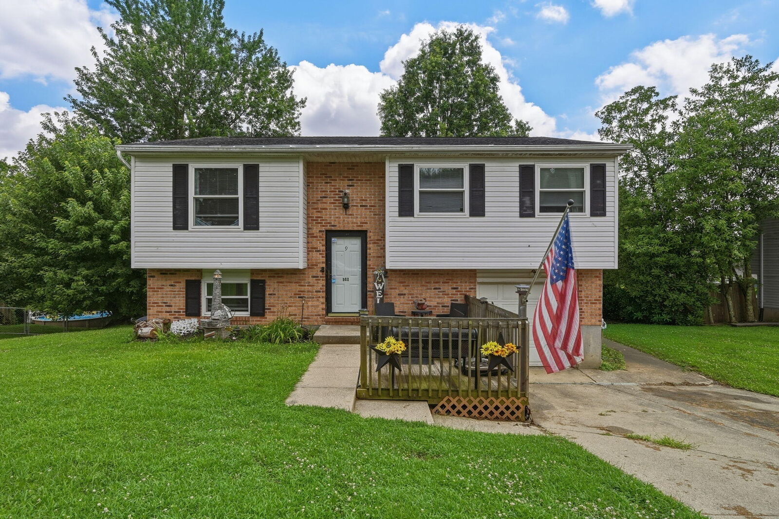 Property Photo:  695 Spillman Drive  KY 41035 