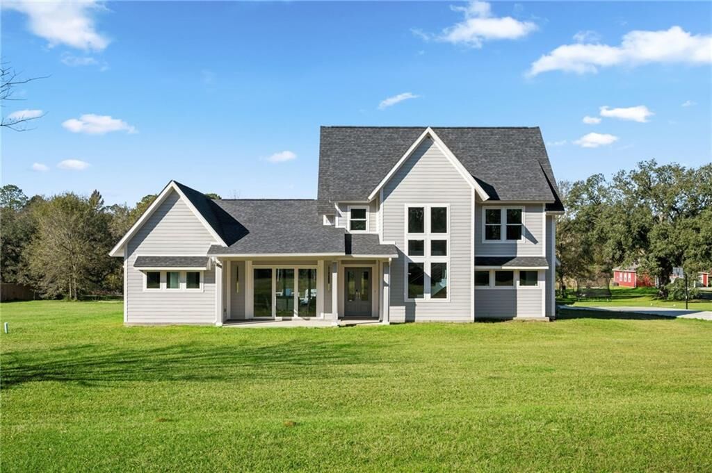 Property Photo: 77553 Highway 1081 LA 70435