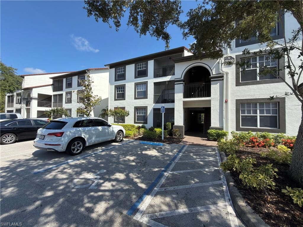 Property Photo:  7960 Preserve Cir 624  FL 34119 