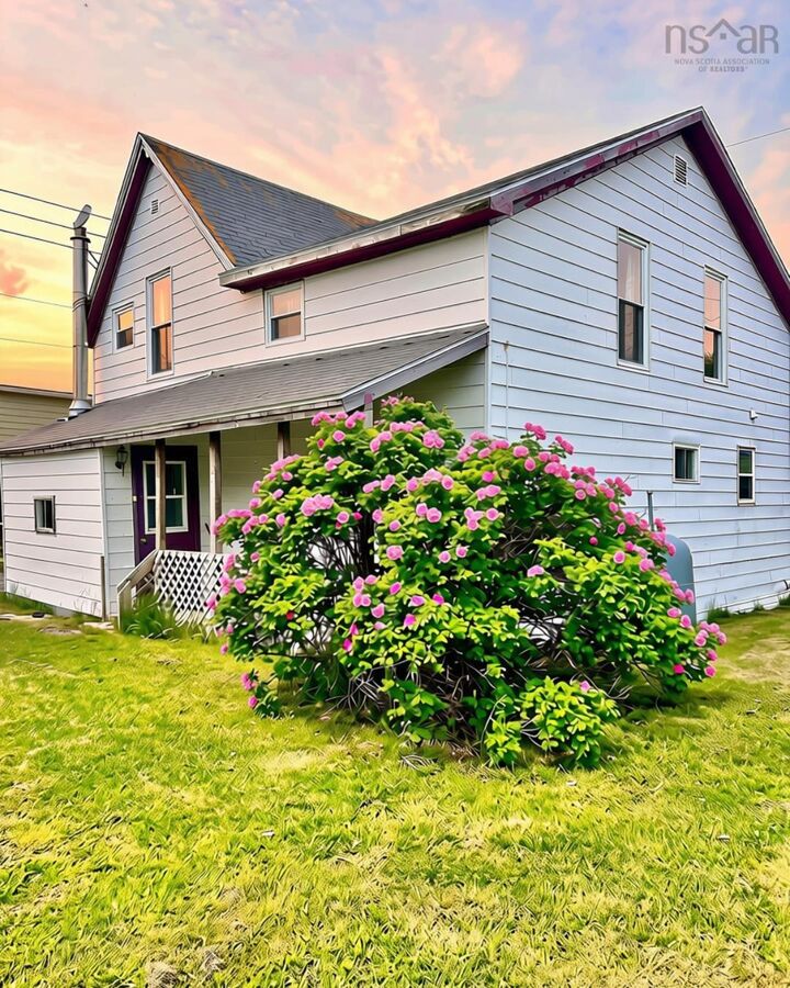 Property Photo:  16 Forest Street  NS B0E 1N0 