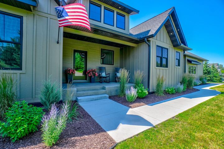 Property Photo: 908 Gavin Pass WI 54016