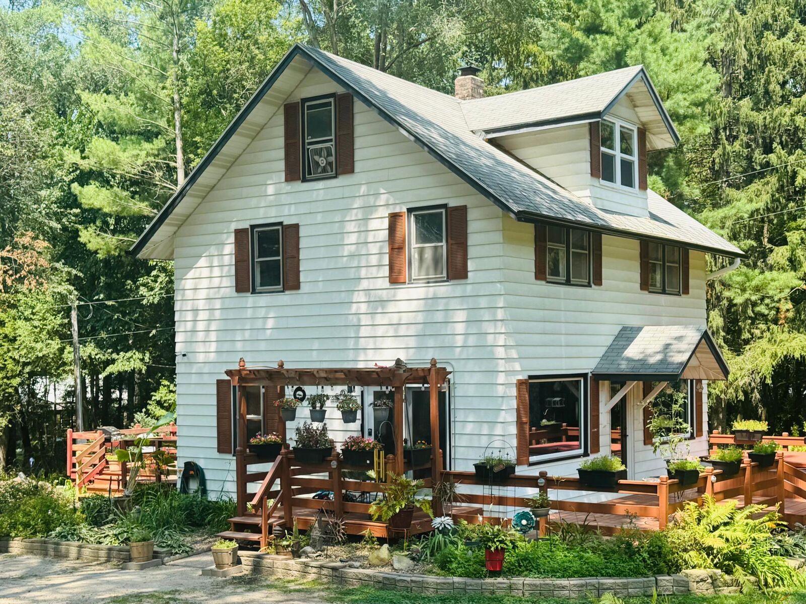 Property Photo: 6535 Broadway Avenue N MN 55906