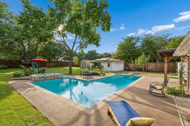 Property Photo: 17429 Marianne Circle TX 75252