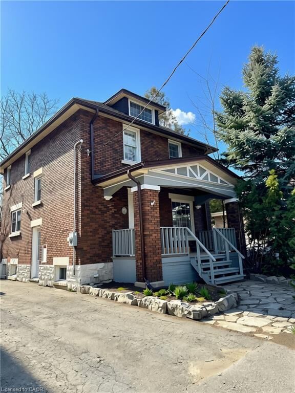 Property Photo: 9 Filbert Street ON N2H 1Y1