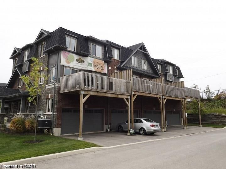 Property Photo: 4 Isaiah Drive ON N2E 0C1