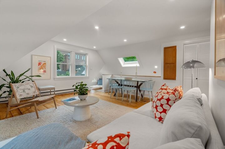 Property Photo: 7 Russell Street 3 MA 02140