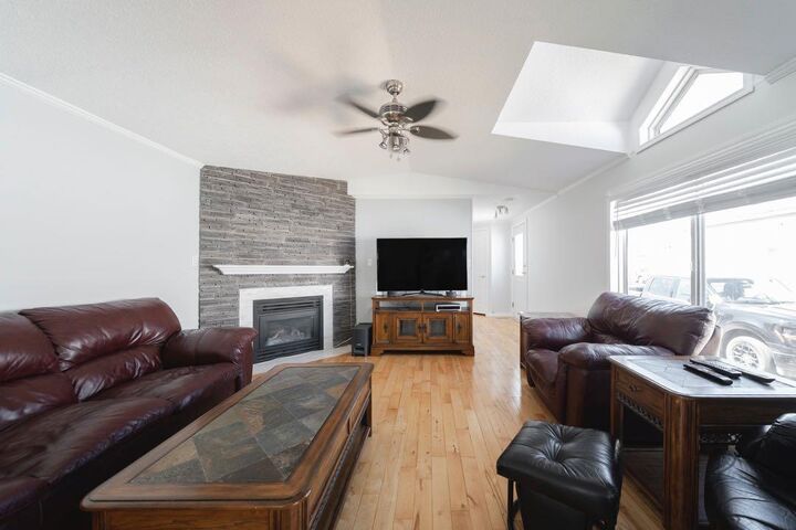 Property Photo:  179 Grant Way  AB T9H 5J3 