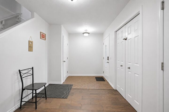 Property Photo: 140 Tarawood Grove NE AB T3J 5A7