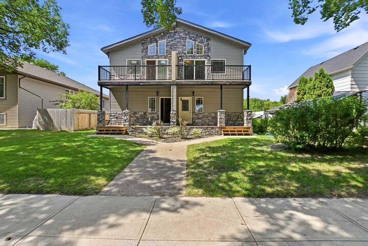 Property Photo: 5242 51 Street AB T4L 1H7