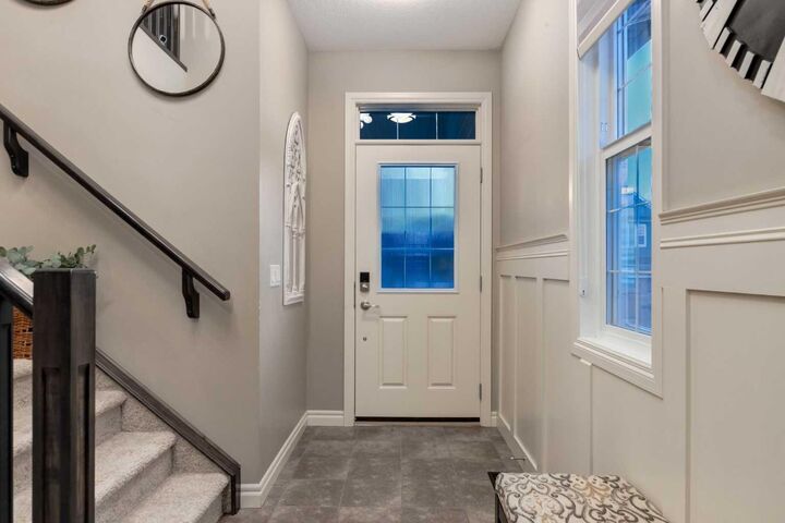 Property Photo:  444 Evansglen Drive NW  AB T3P 0P1 