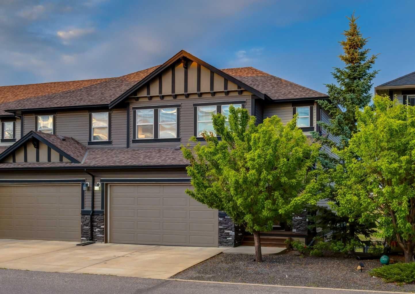 Property Photo: 1086 Williamstown Boulevard NW 1401 AB T4B 3T9