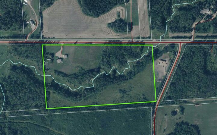 Property Photo: 15019 Twp Rd 674 AB T0A 2C0