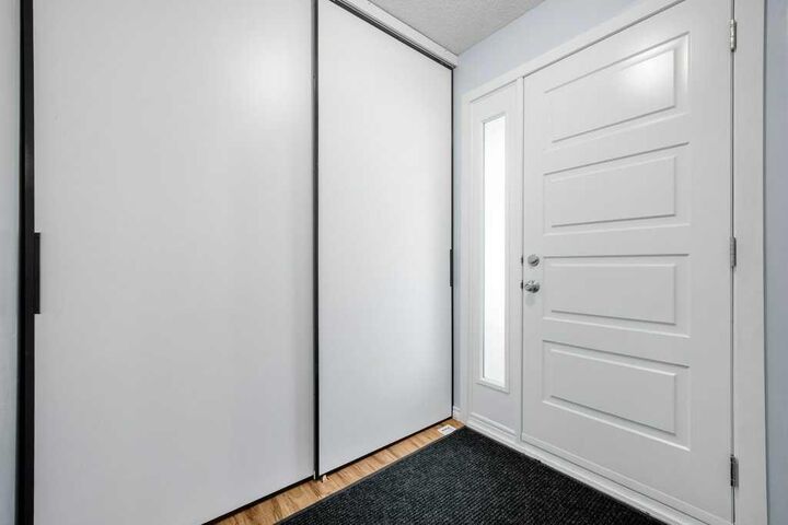 Property Photo:  1055 72 Avenue NW 80  AB T2K 5S4 