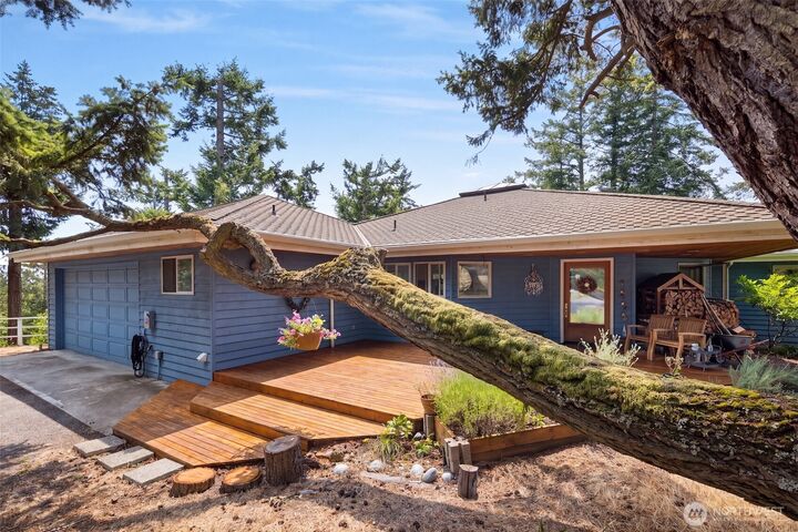 Property Photo: 918 Terrace Drive WA 98250