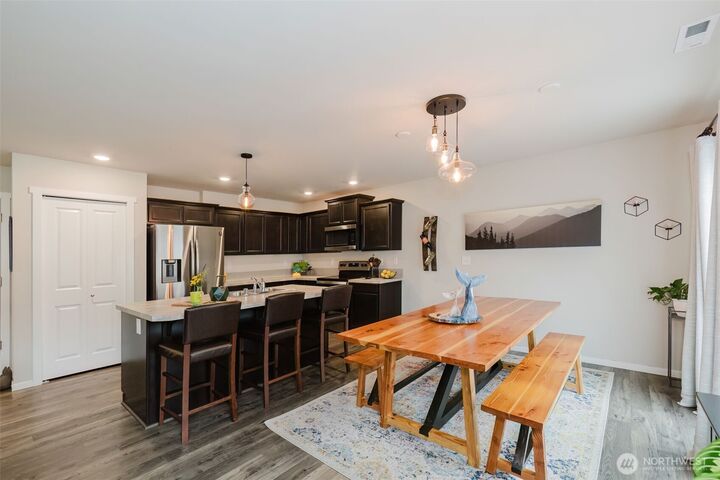 Property Photo: 18202 107th Avenue E WA 98374