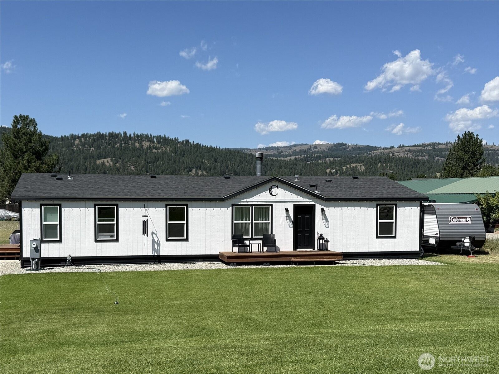 Property Photo:  27  Heron Loop  WA 99166 