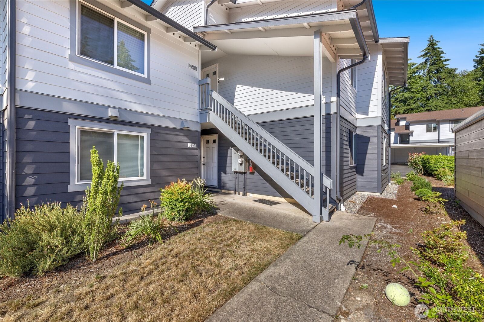 Property Photo:  11444 SE 257th Place D203  WA 98030 