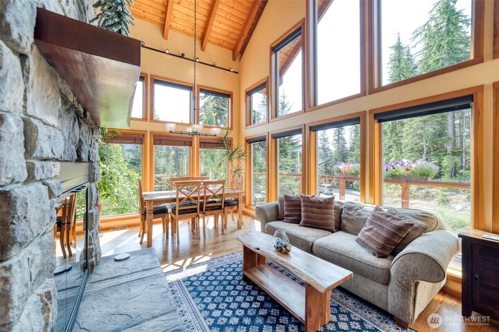 Property Photo: 41 Cedar Lane WA 98068