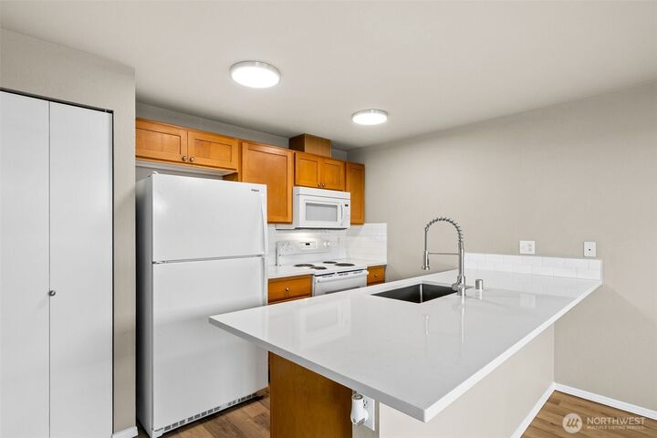 Property Photo:  4042 S Warner Street A  WA 98409 