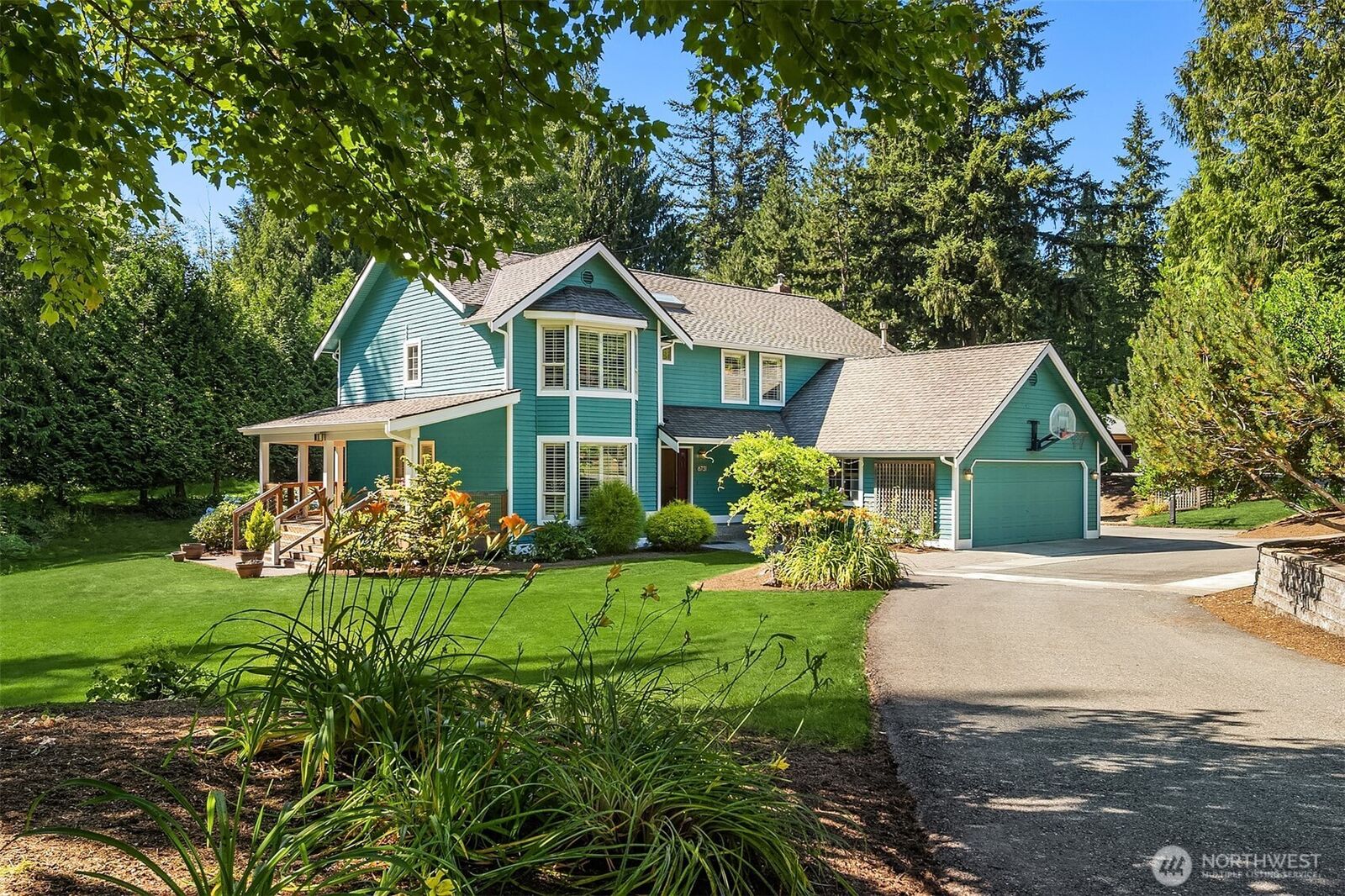Property Photo:  6731  244th Place NE  WA 98053 