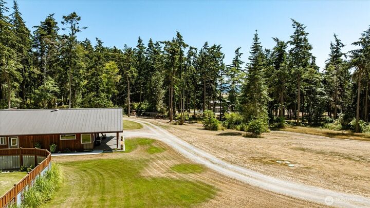 Property Photo:  550  Wanamaker  WA 98239 