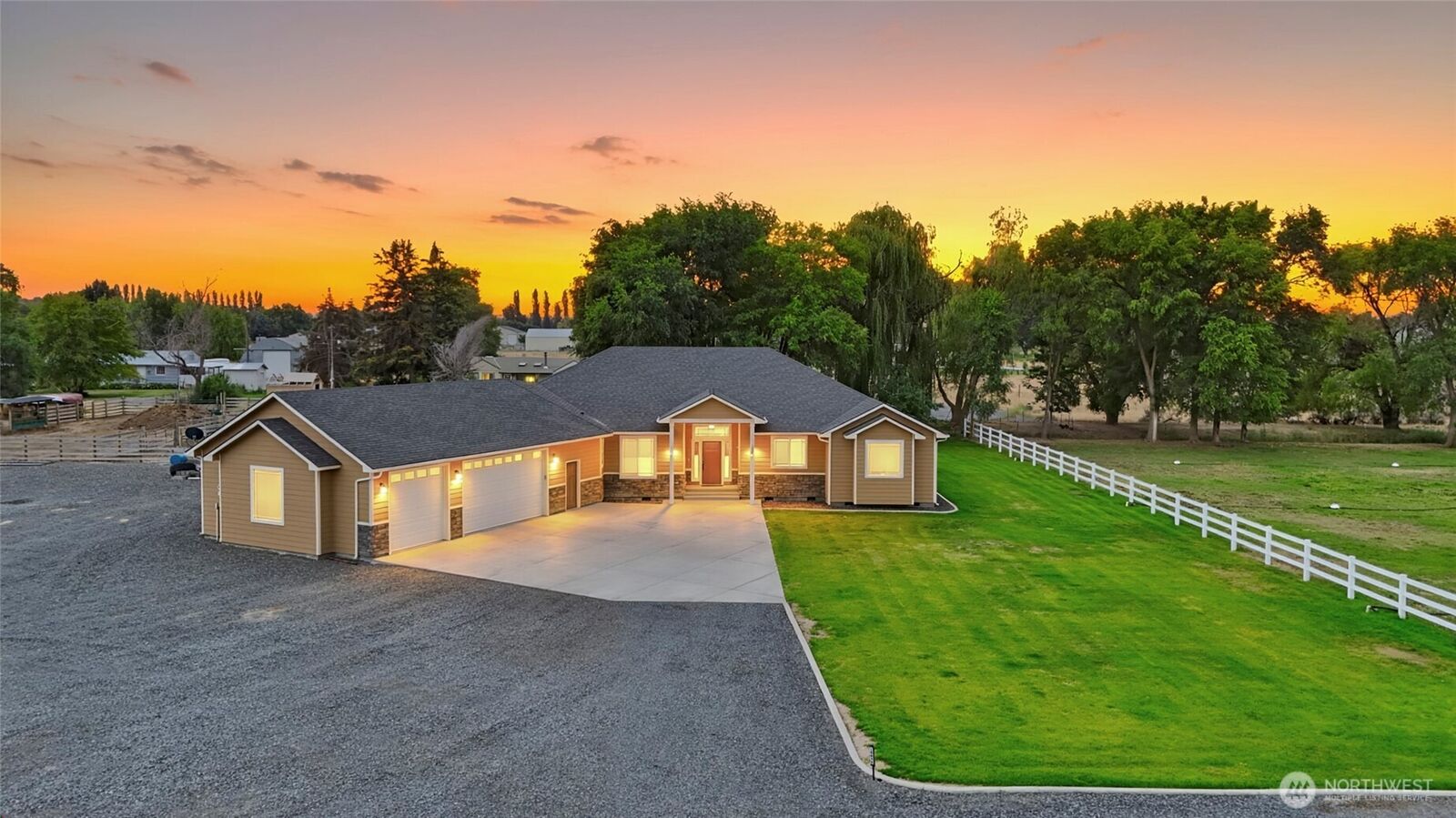 Property Photo:  10875  Road 5.6  NE  WA 98837 