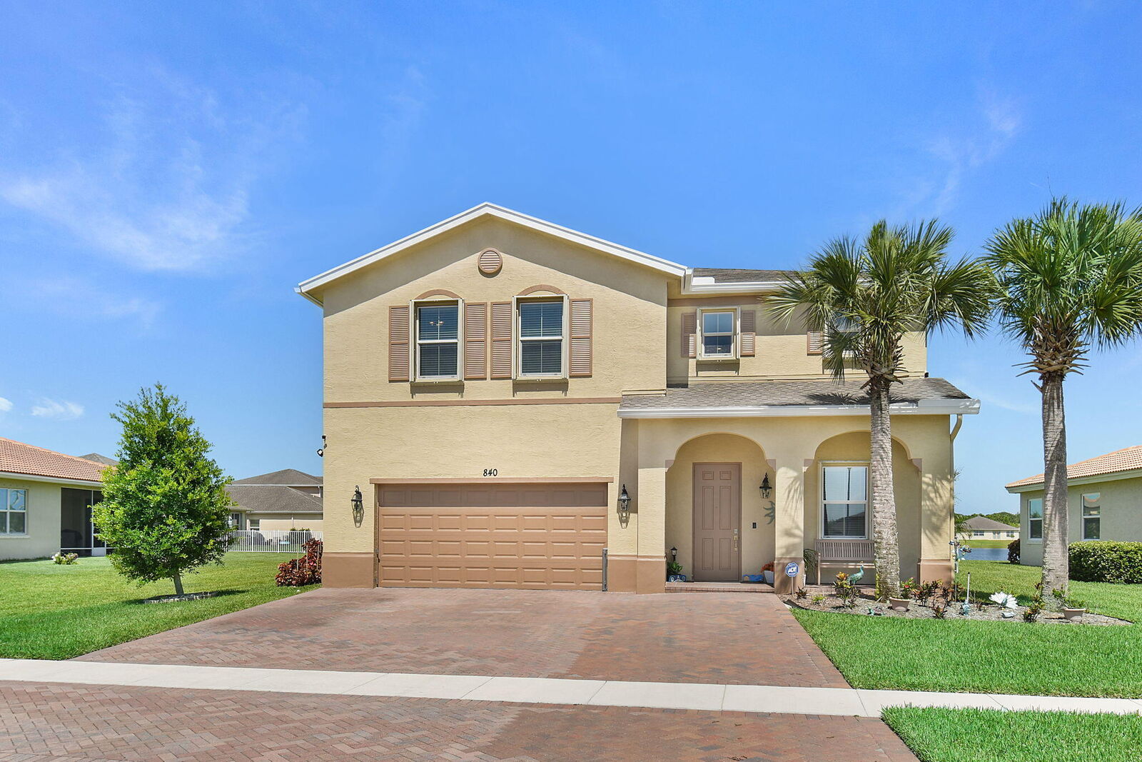 Property Photo: 840 Gairloch Lane FL 34947