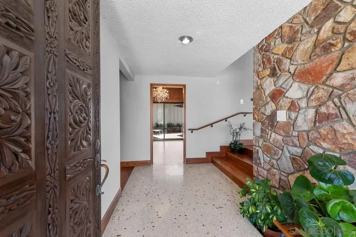 Property Photo:  855 Muirlands Dr  CA 92037 