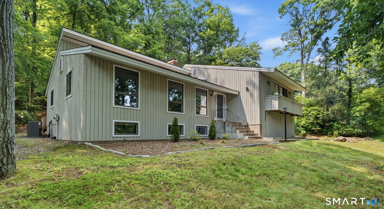 Property Photo:  21 Hemlock Lane  CT 06001 