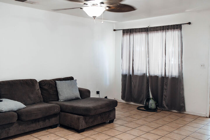 Property Photo: 831 Forrester Court CA 93257