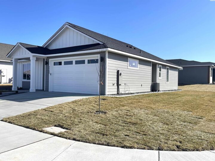Property Photo: 2560 Clark Ridge Drive WA 99352