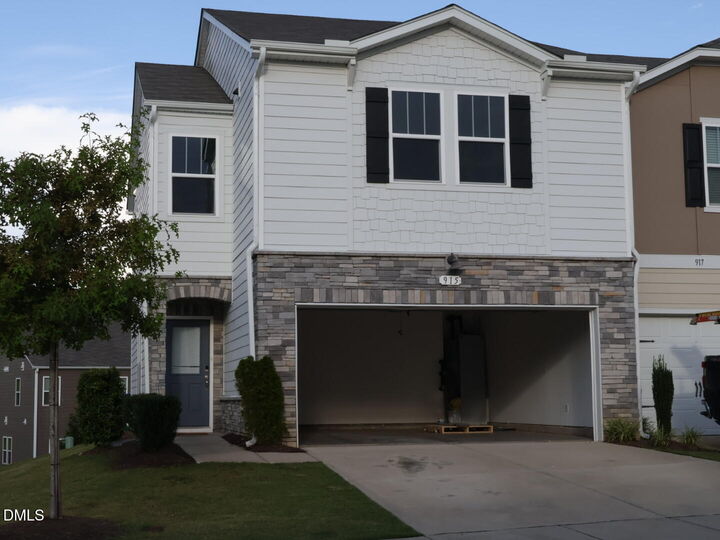 Property Photo:  915 Field Ivy Drive  NC 27526 