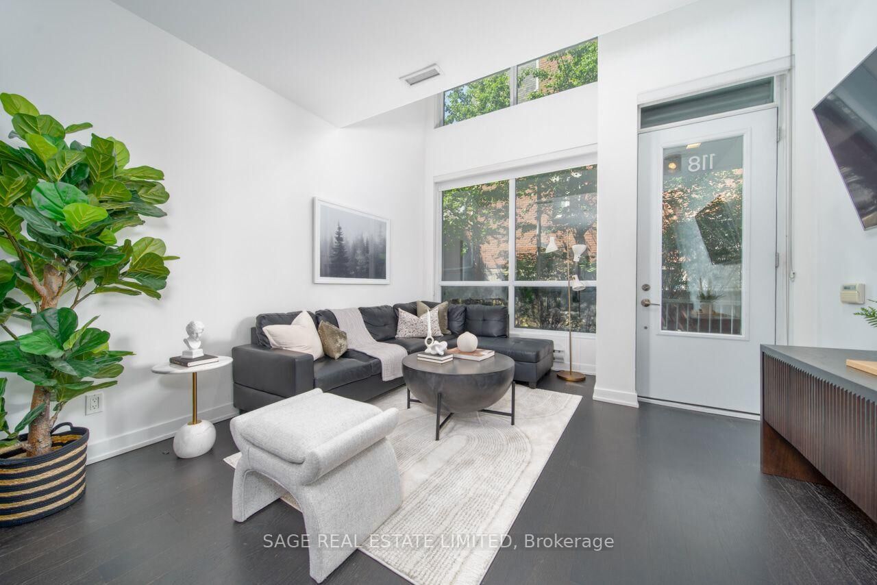 Property Photo:  1030 King Street W 118  ON M6K 3N3 