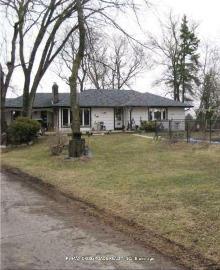 Property Photo: 11631 Leslie Street ON L4E 4R7
