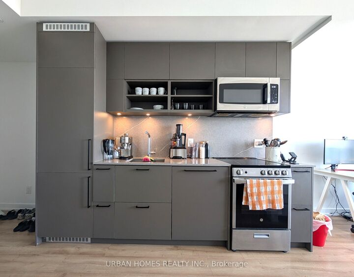 Photo de la propriété: 135 East Liberty Street 2313 ON M6E 0G7