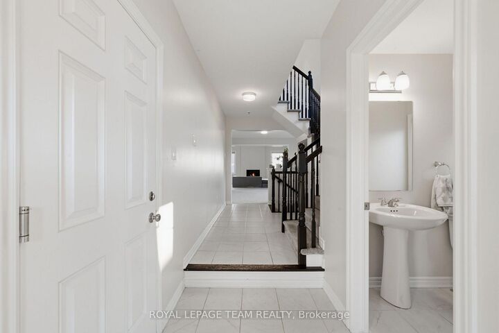 Property Photo: 153 Unity Place ON K2S 2Y8