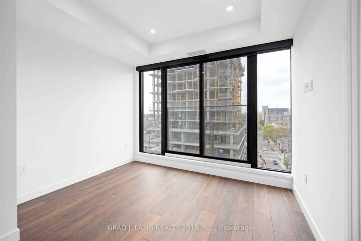 Property Photo: 505 Richmond Street W 717 ON M5V 1Y3
