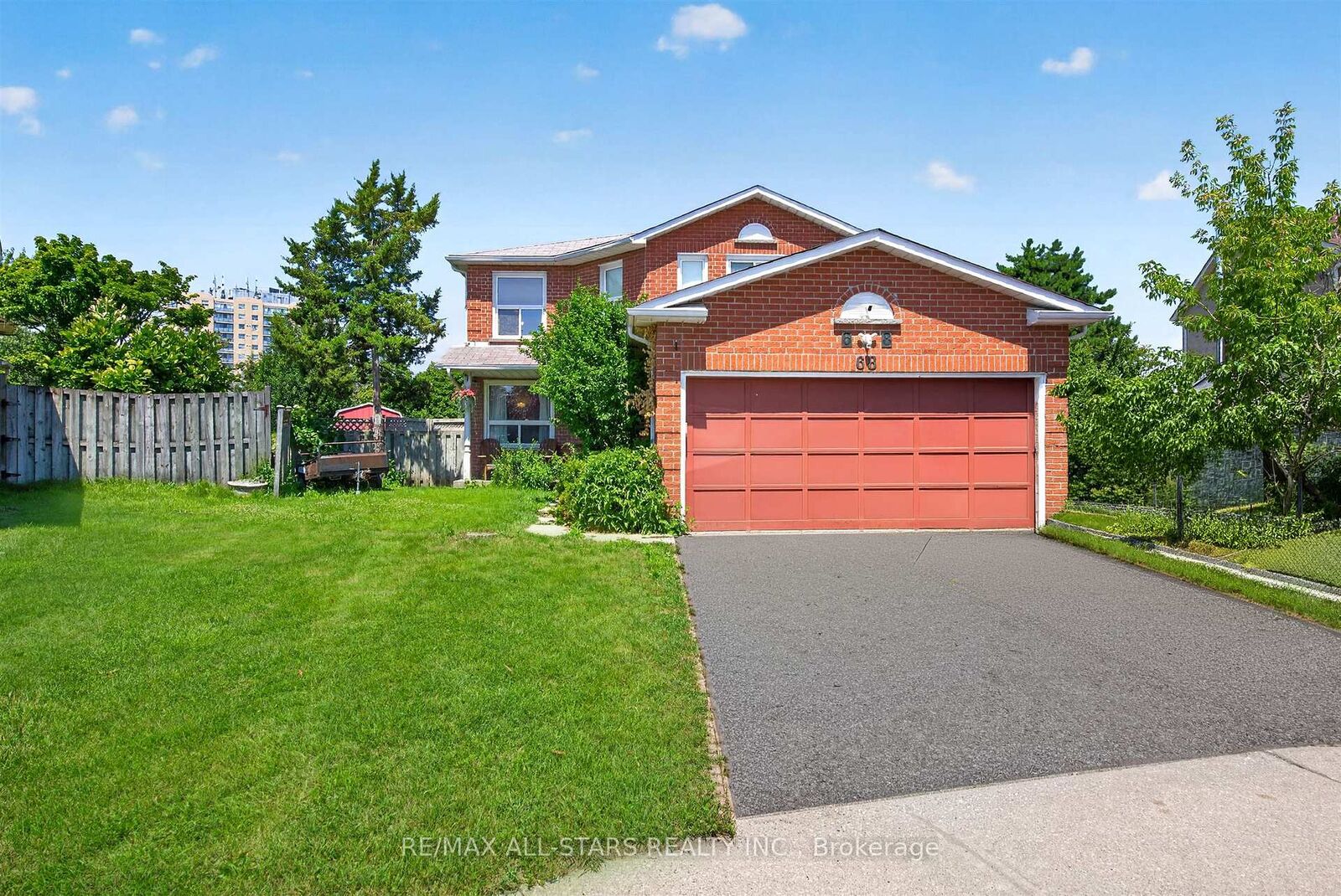 Property Photo: 68 Patterson Crescent ON L1S 6P3
