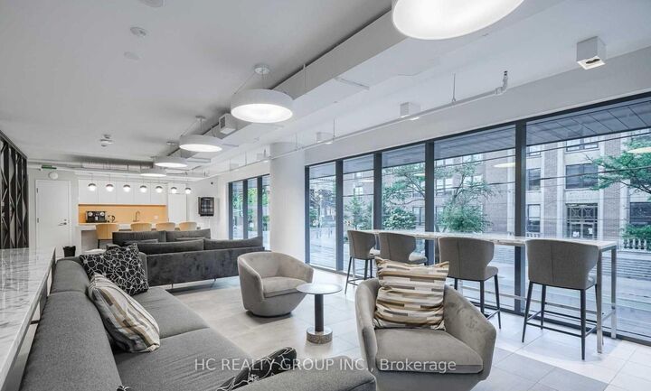 Property Photo:  203 College Street 511  ON M5T 0C8 